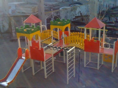 Детские игровые комплексы для улицы – лучший подарок для Ваших детей! Детские игровые комплексы для улицы – лучший подарок для Ваших детей!